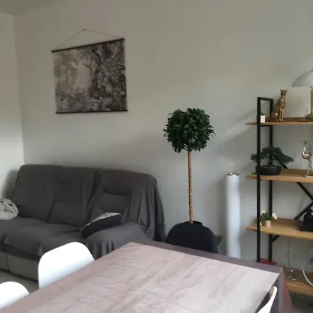 Chambre privée face à la gare Tarbes Extérieur photo